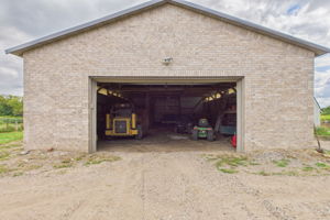  Photo 46