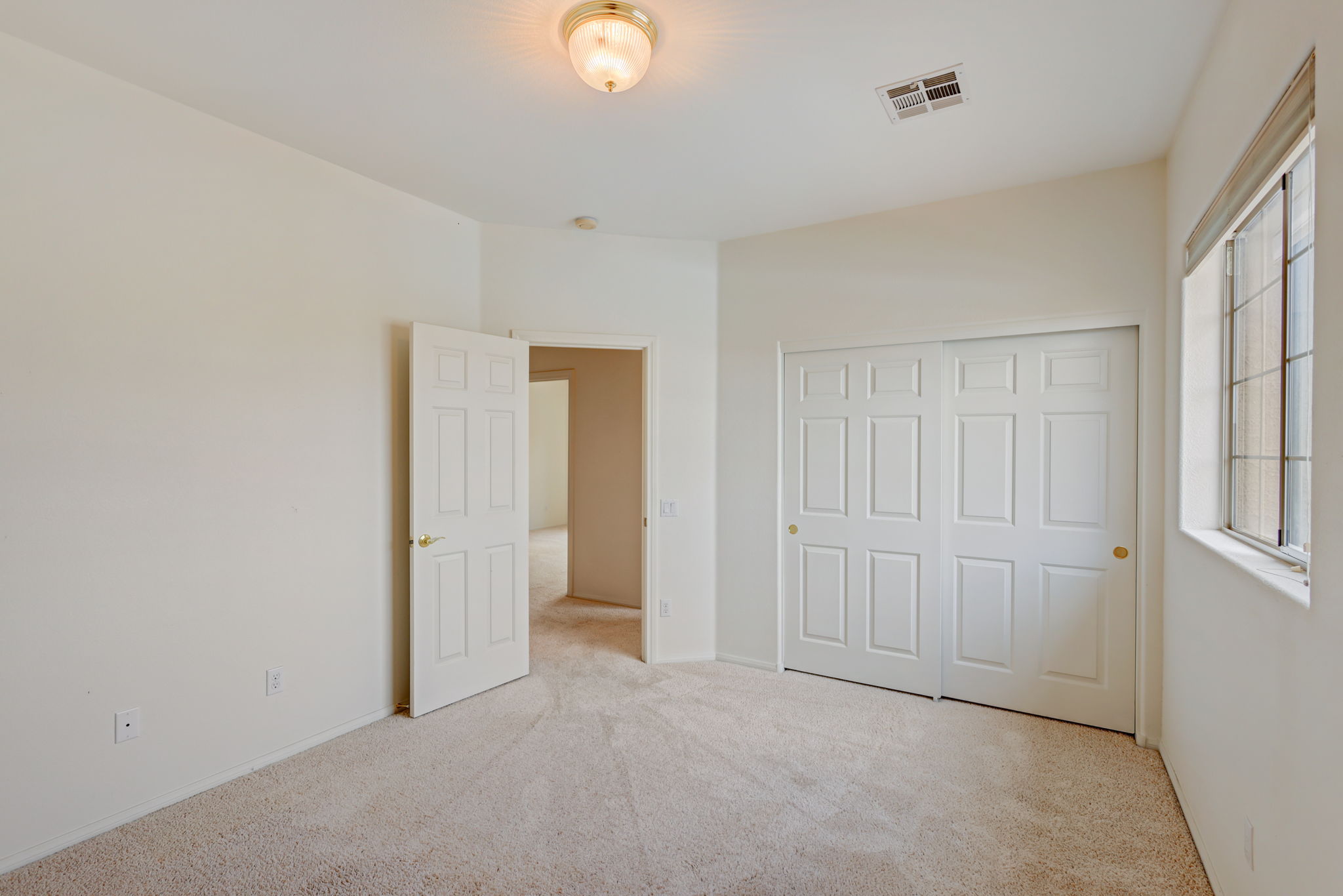Dusty Winds Ave-026