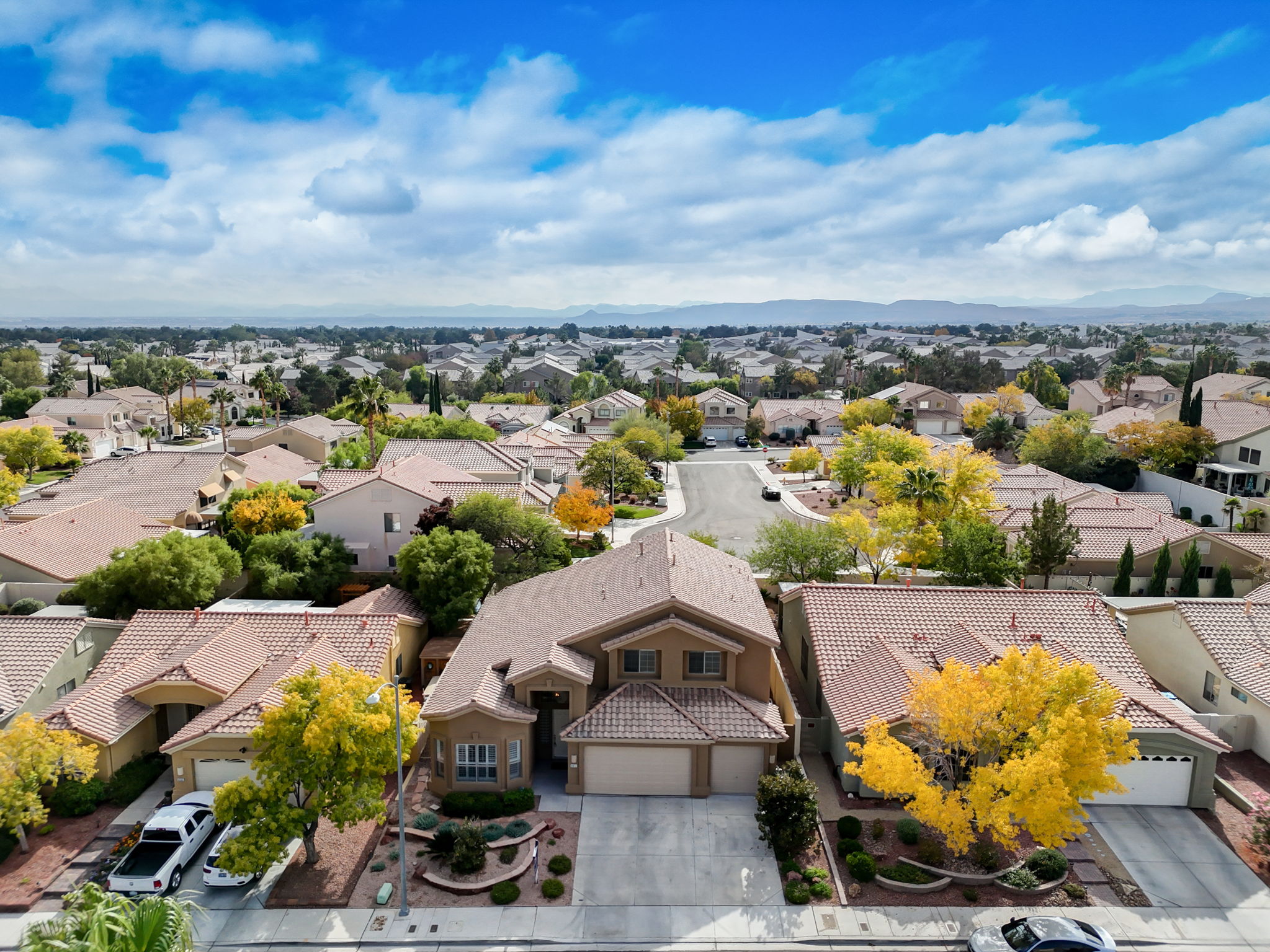 Dusty Winds Ave-054