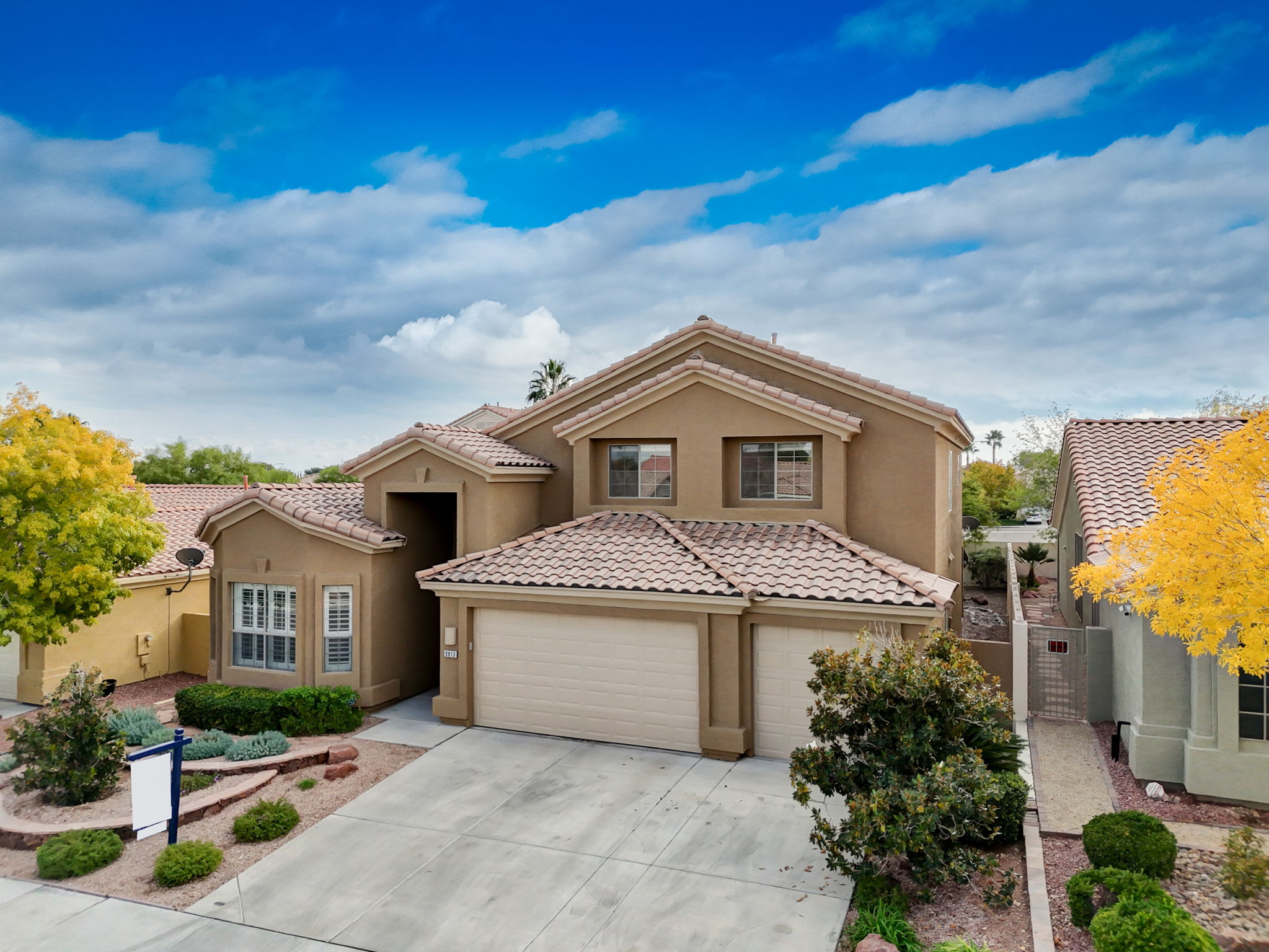 Dusty Winds Ave-051