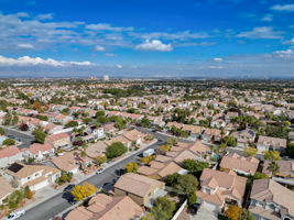 Dusty Winds Ave-065