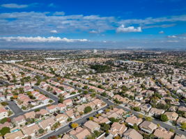 Dusty Winds Ave-064
