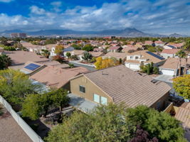 Dusty Winds Ave-070