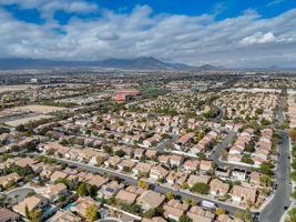 Dusty Winds Ave-063