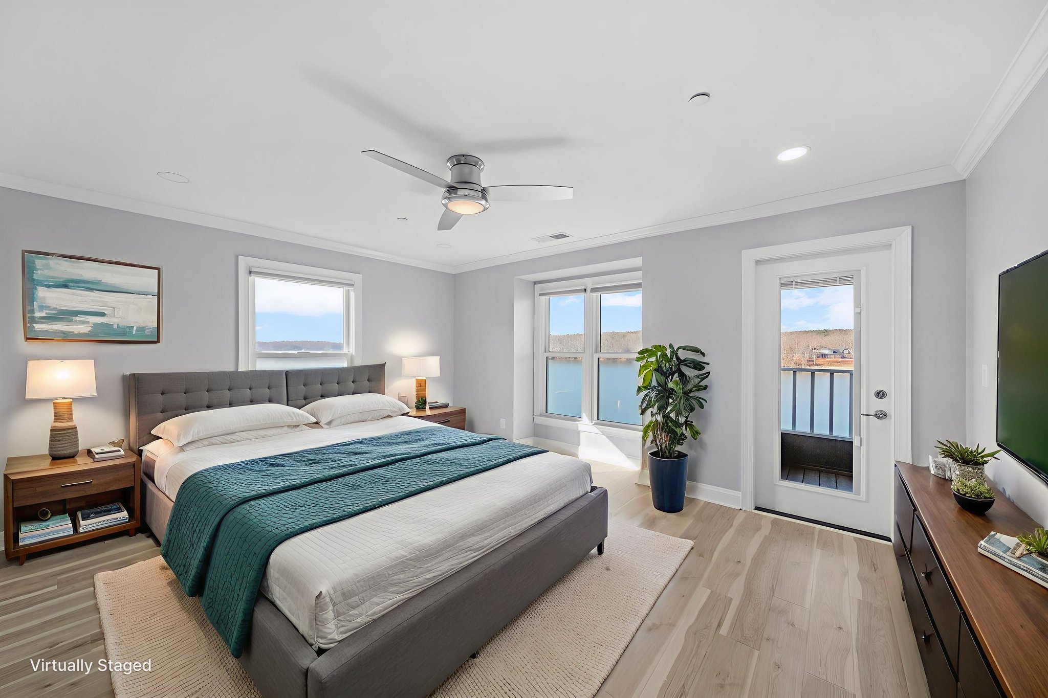 EDI00477-2_print virtually staged.jpeg