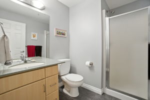  Photo 31