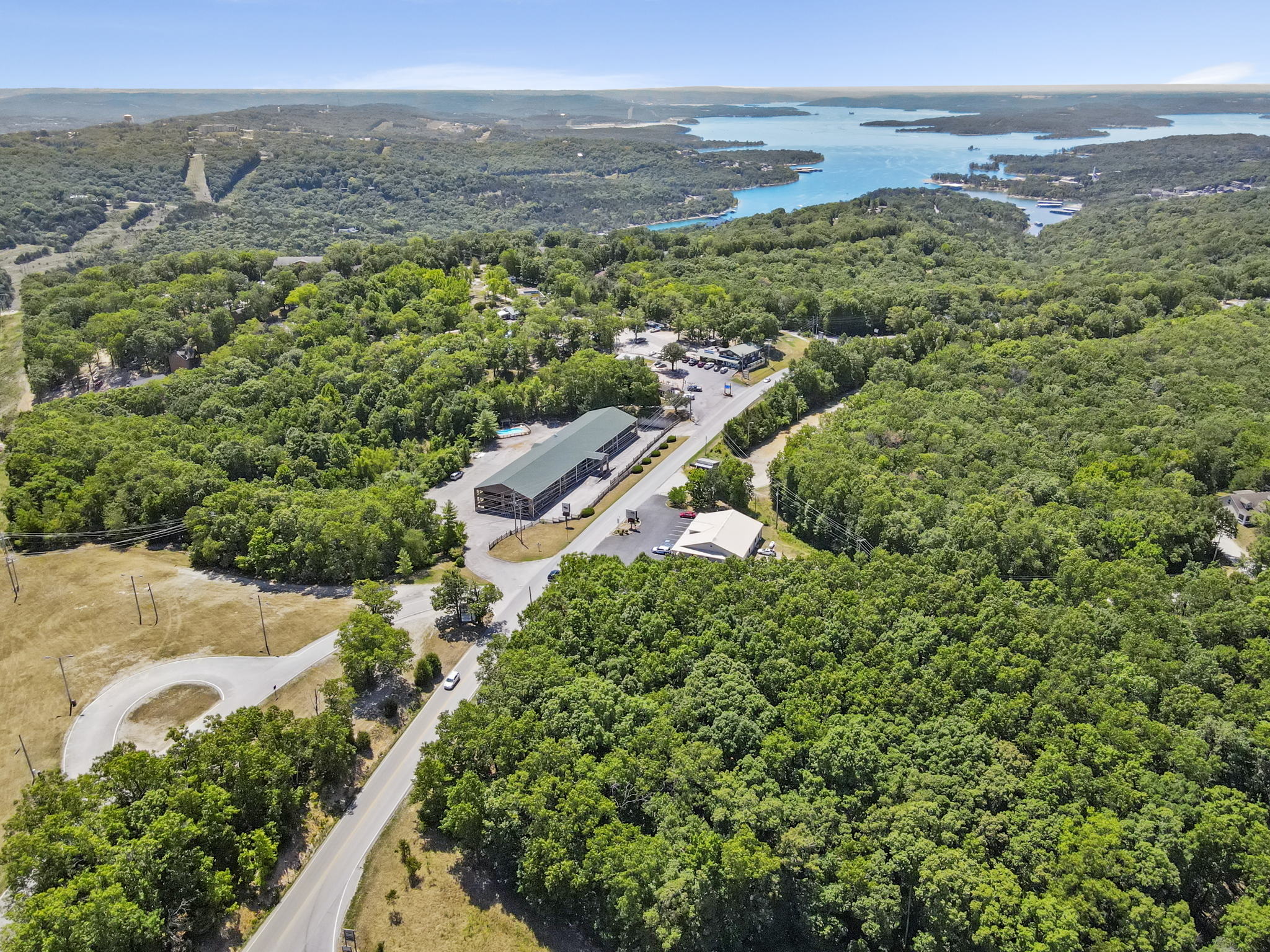 982 Indian Point Rd, Branson, MO 65616, USA Photo 31