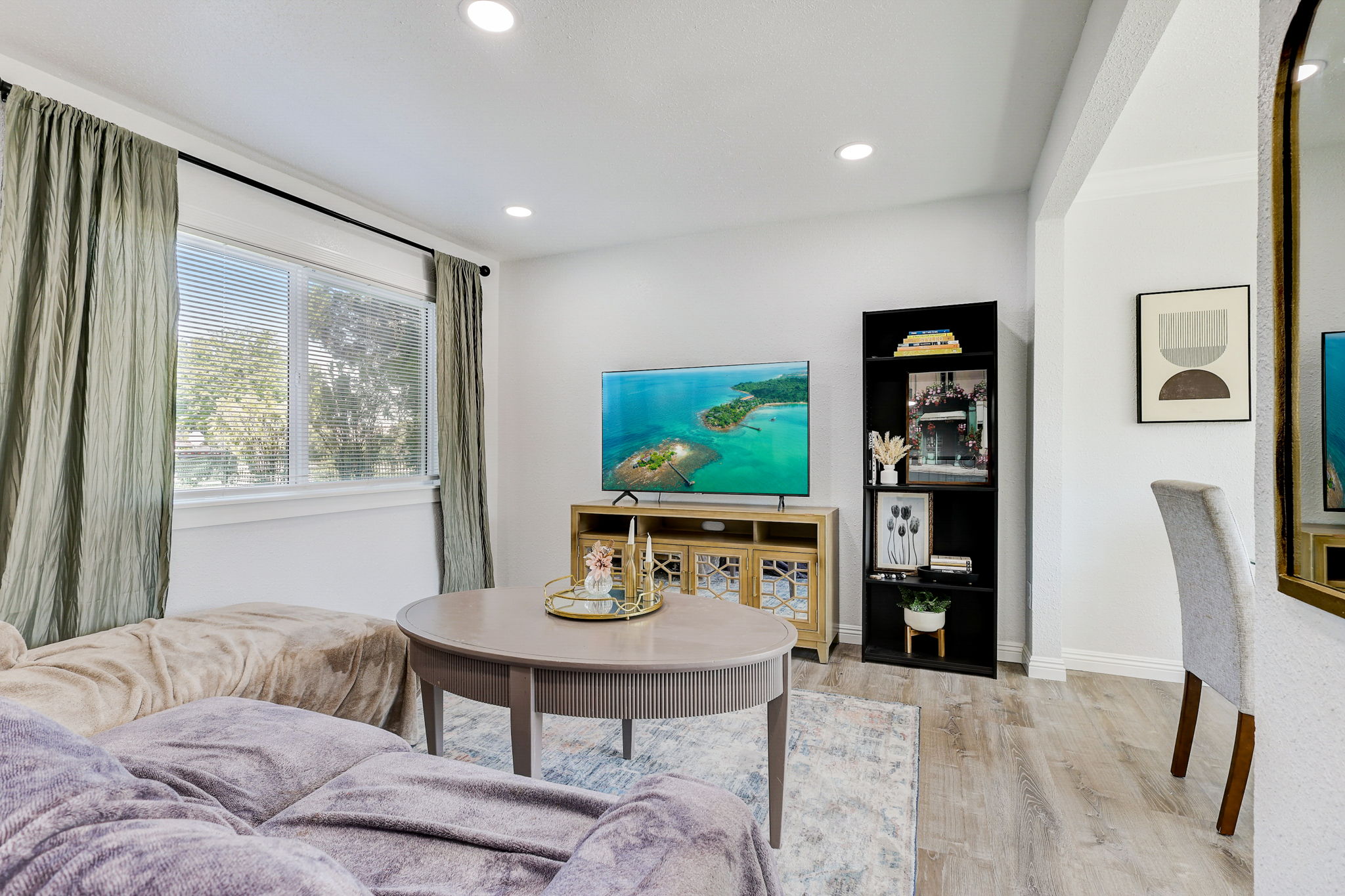 Sequoia Blvd-012