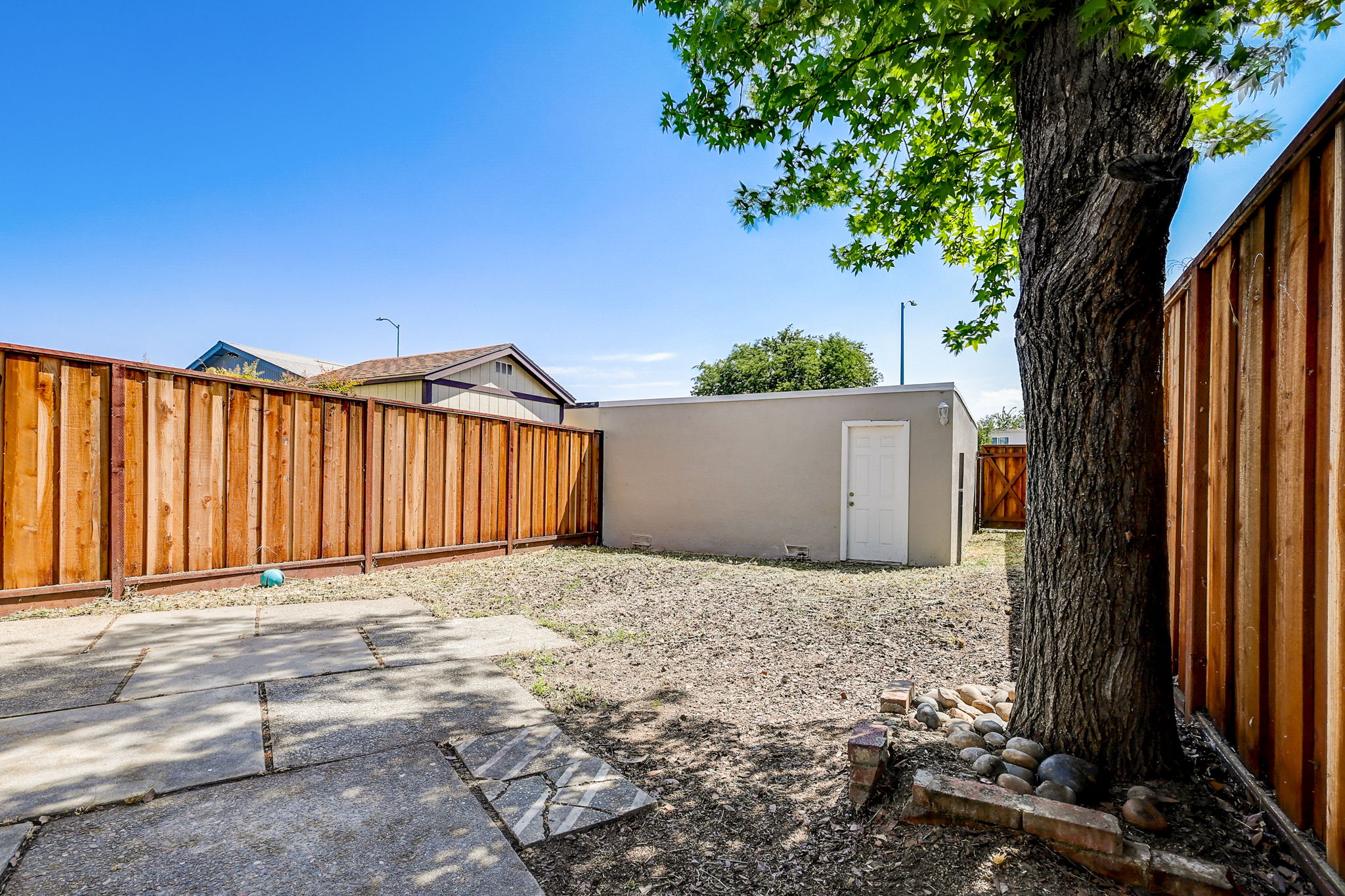 Sequoia Blvd-040