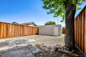 Sequoia Blvd-040