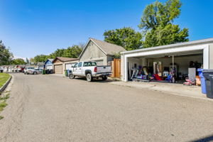 Sequoia Blvd-044