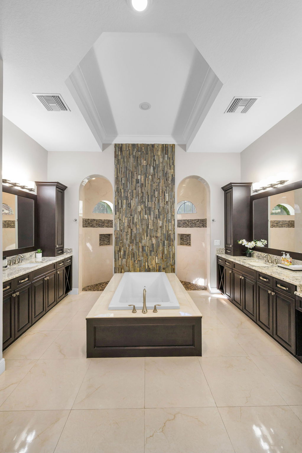 First Floor Primary Bathroom1b