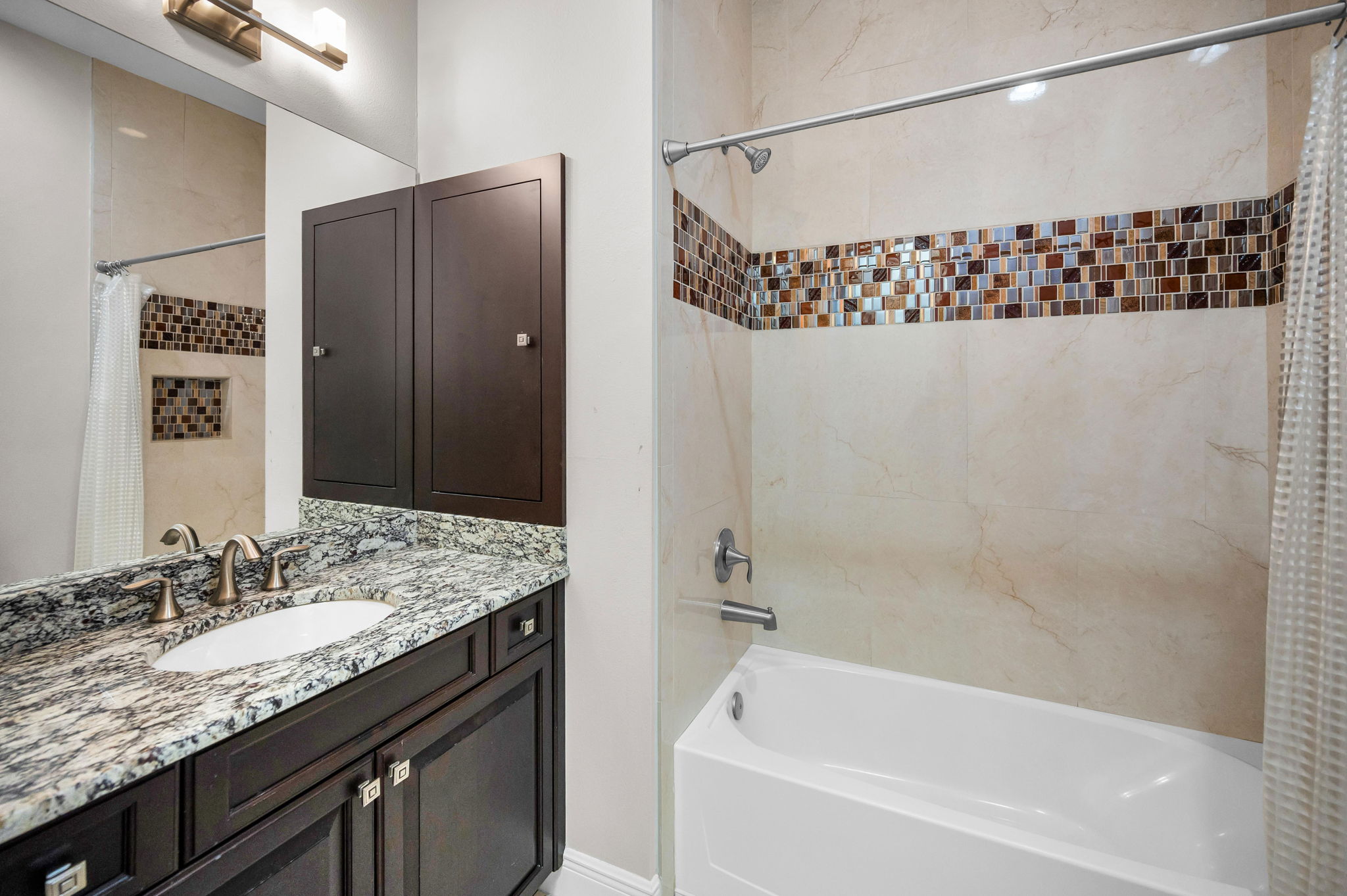 Upper Level Bathroom