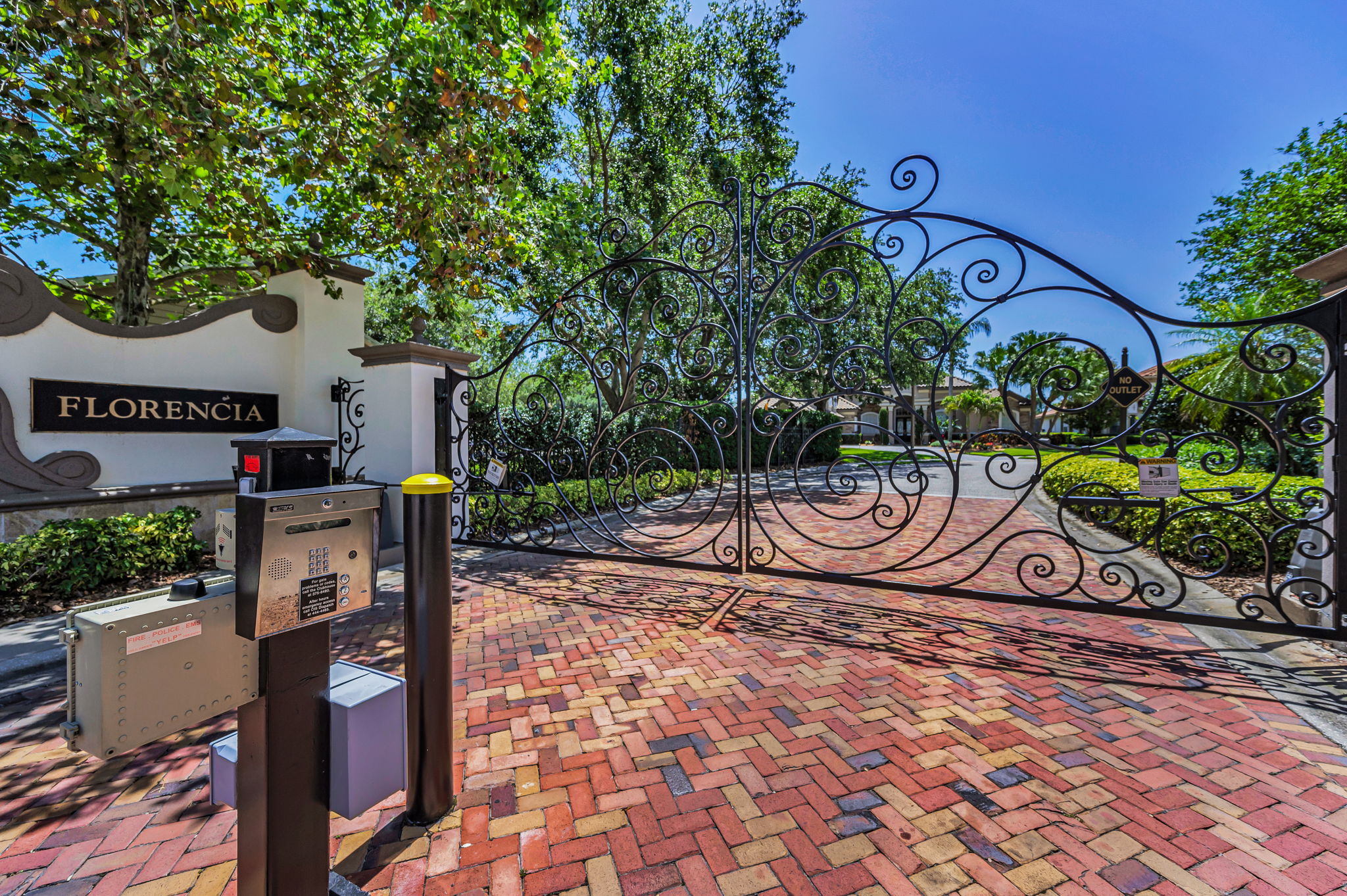 Florencia Gated Entry5