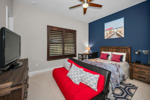 Separate Guest Bedroom5a