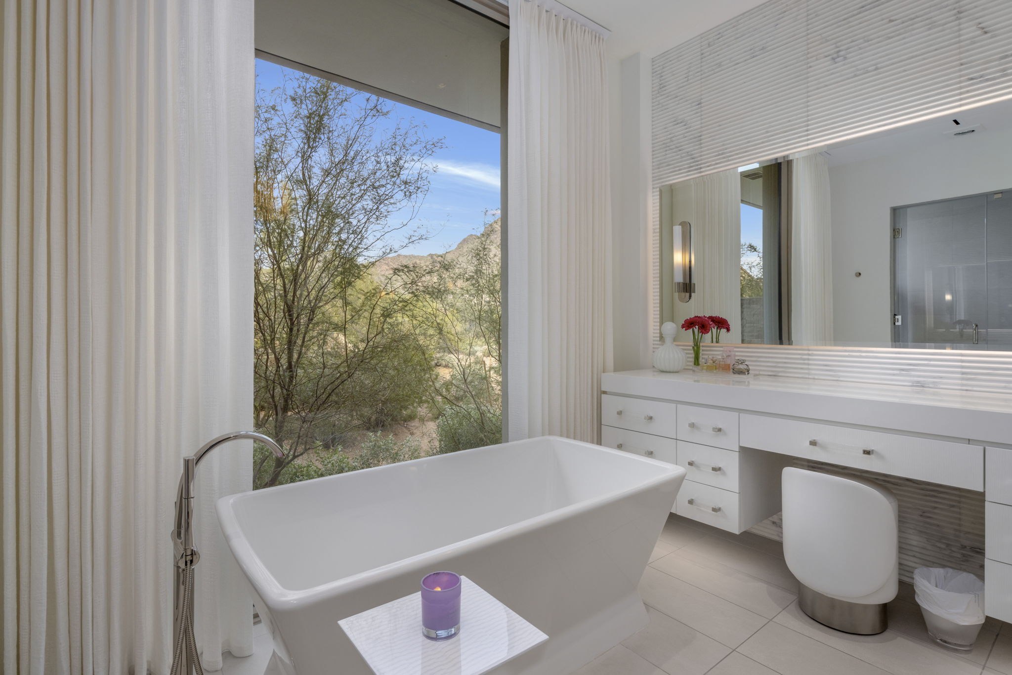 Mountain Views from Tub