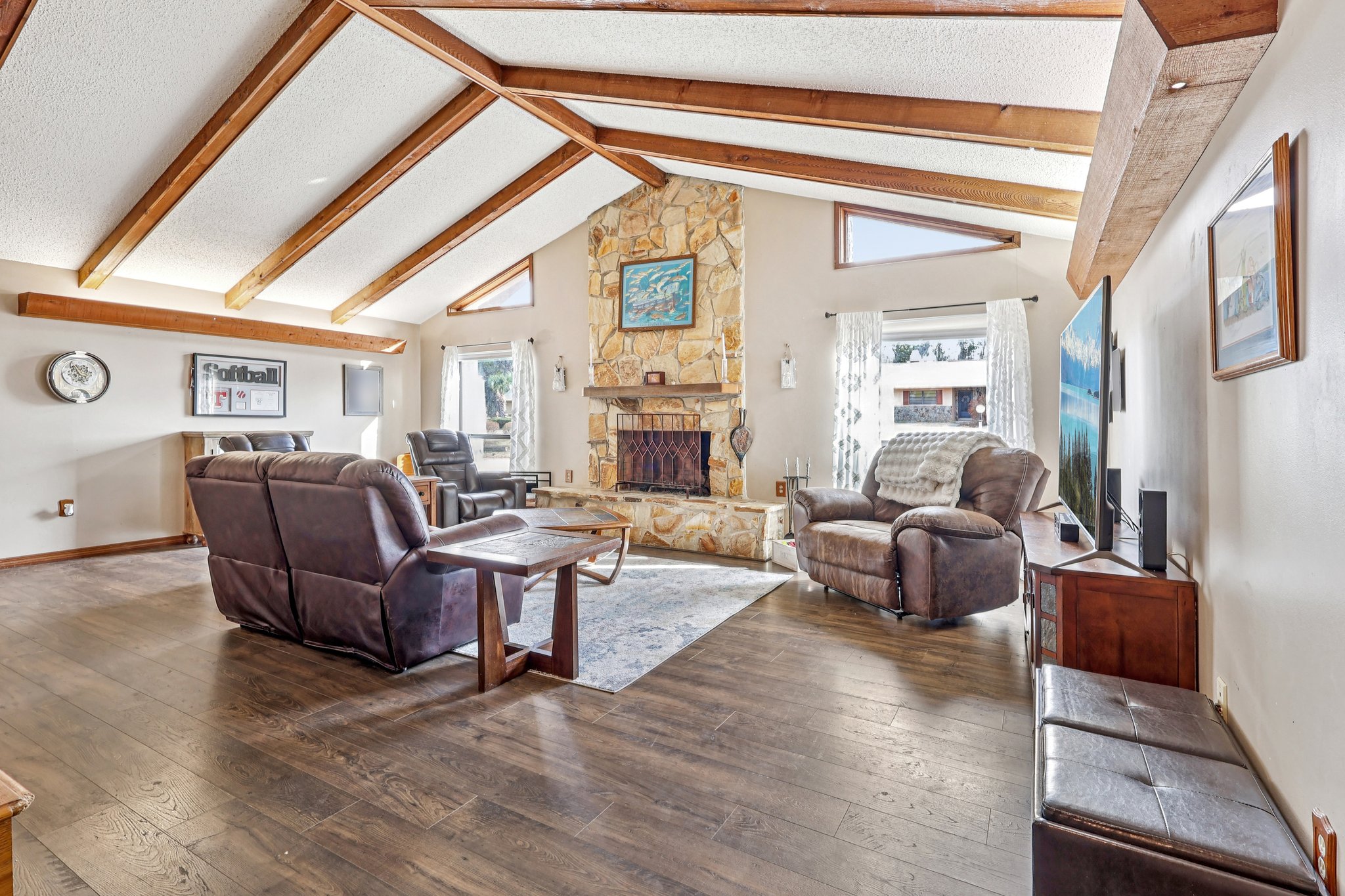 Wedgewood Ln-S1902-010.jpg