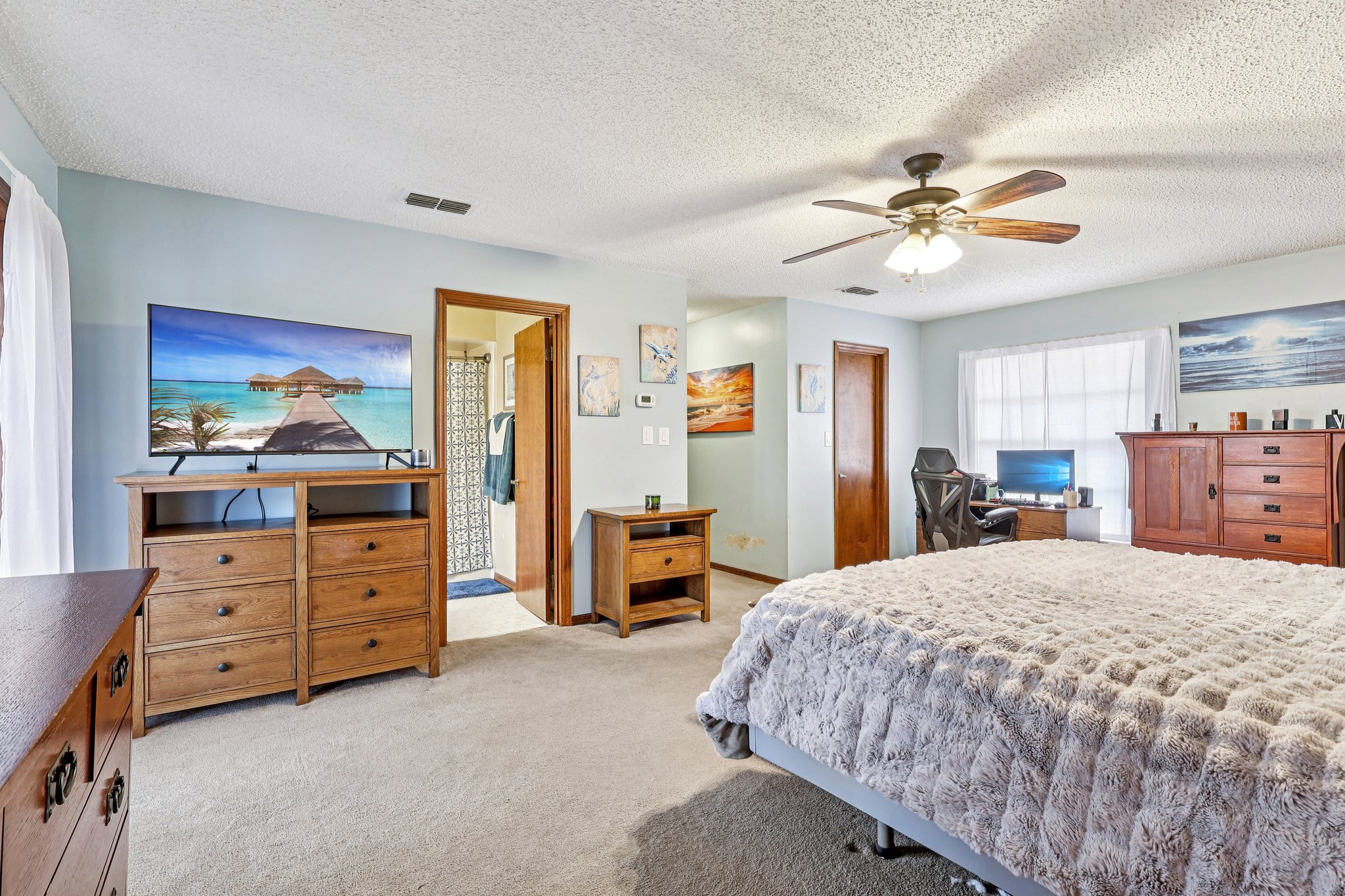 Wedgewood Ln-S1902-025.jpg