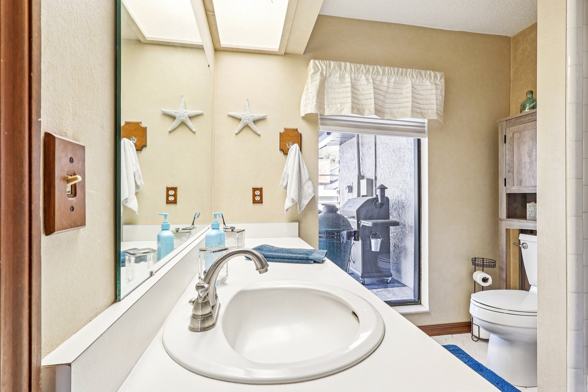 Wedgewood Ln-S1902-028.jpg