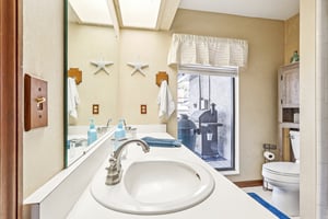 Wedgewood Ln-S1902-028.jpg