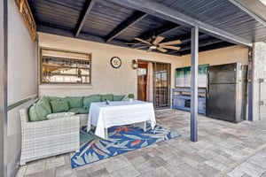 Wedgewood Ln-S1902-029.jpg