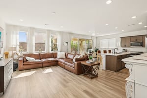 W Oleta Ave-S1510-007.jpg