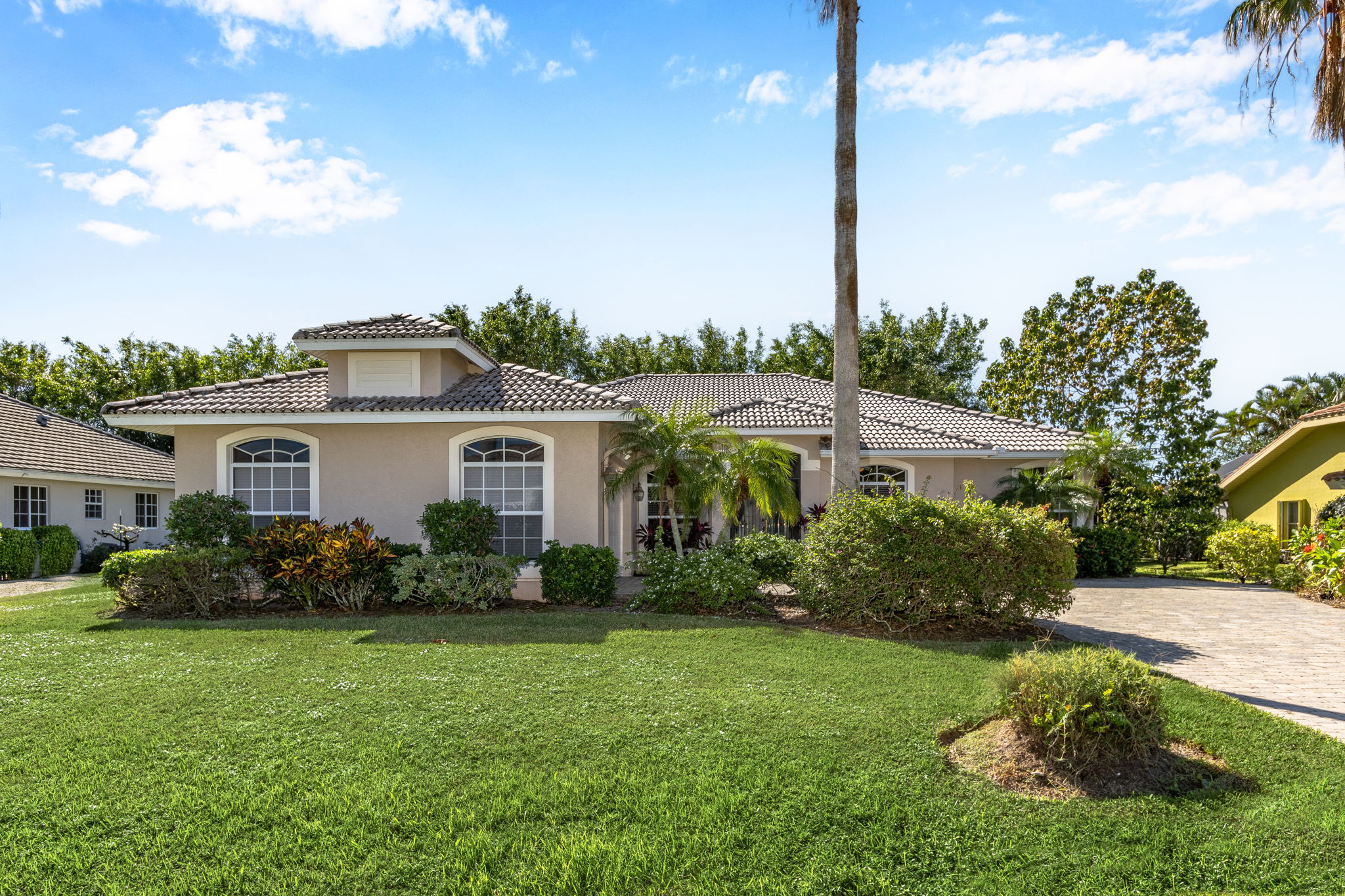 9832 Alhambra Ln, Bonita Springs, FL 34135 VisualPRO Photography