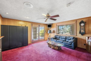  Photo 73