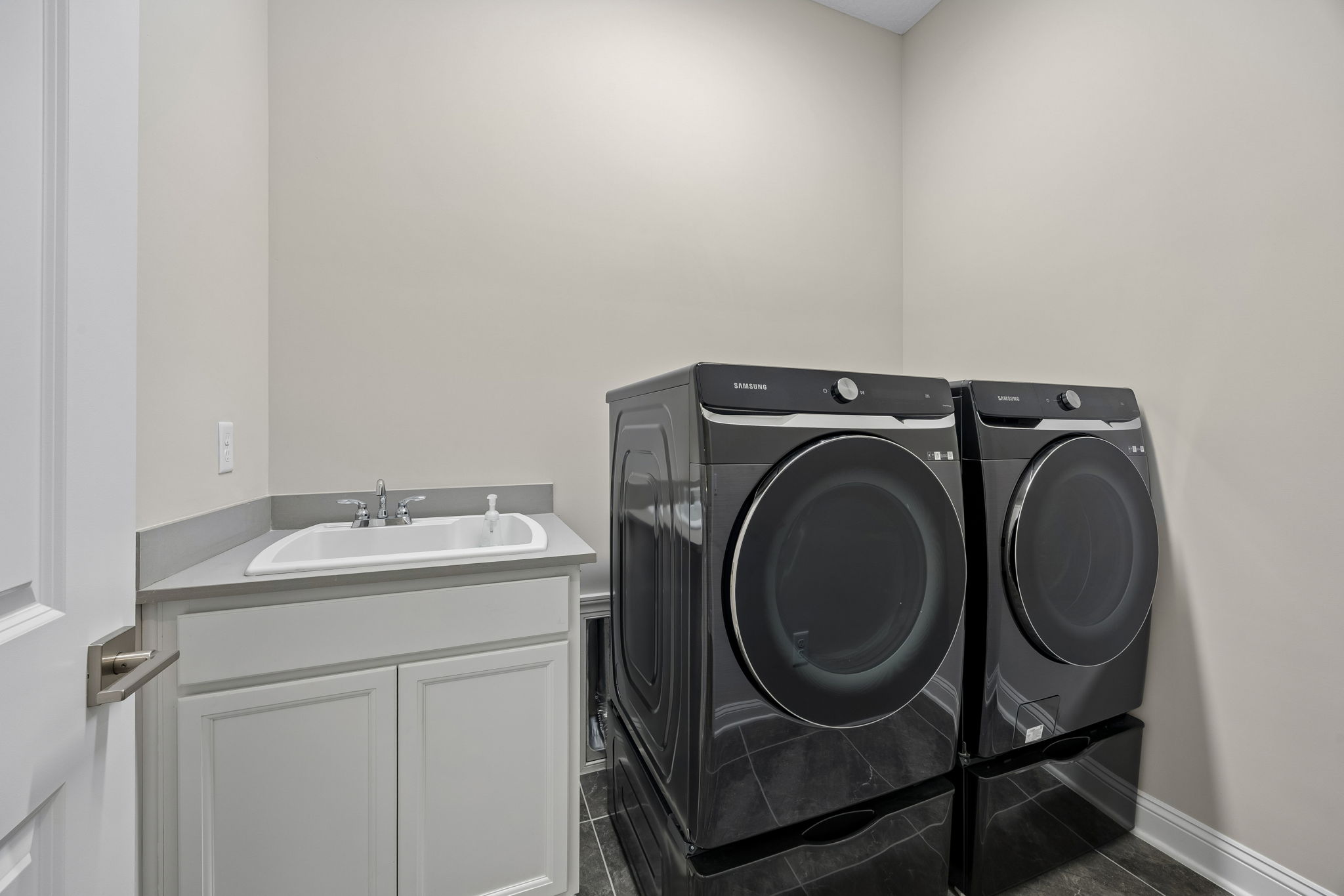 Laundry with Sink