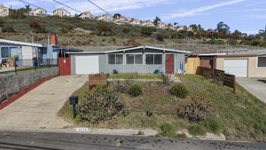 DJI_20251202112431_0596_D