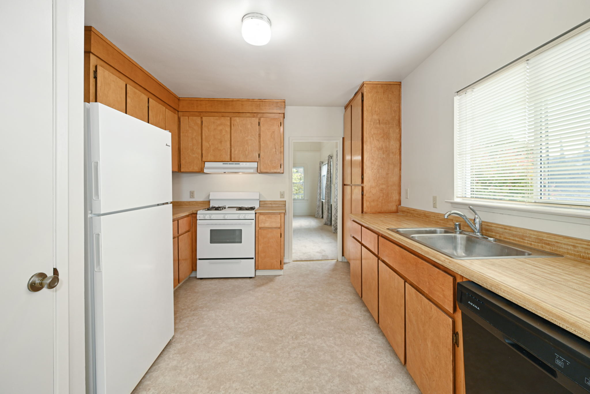 984 Tennent Ave, Pinole, CA 94564, USA Photo 8