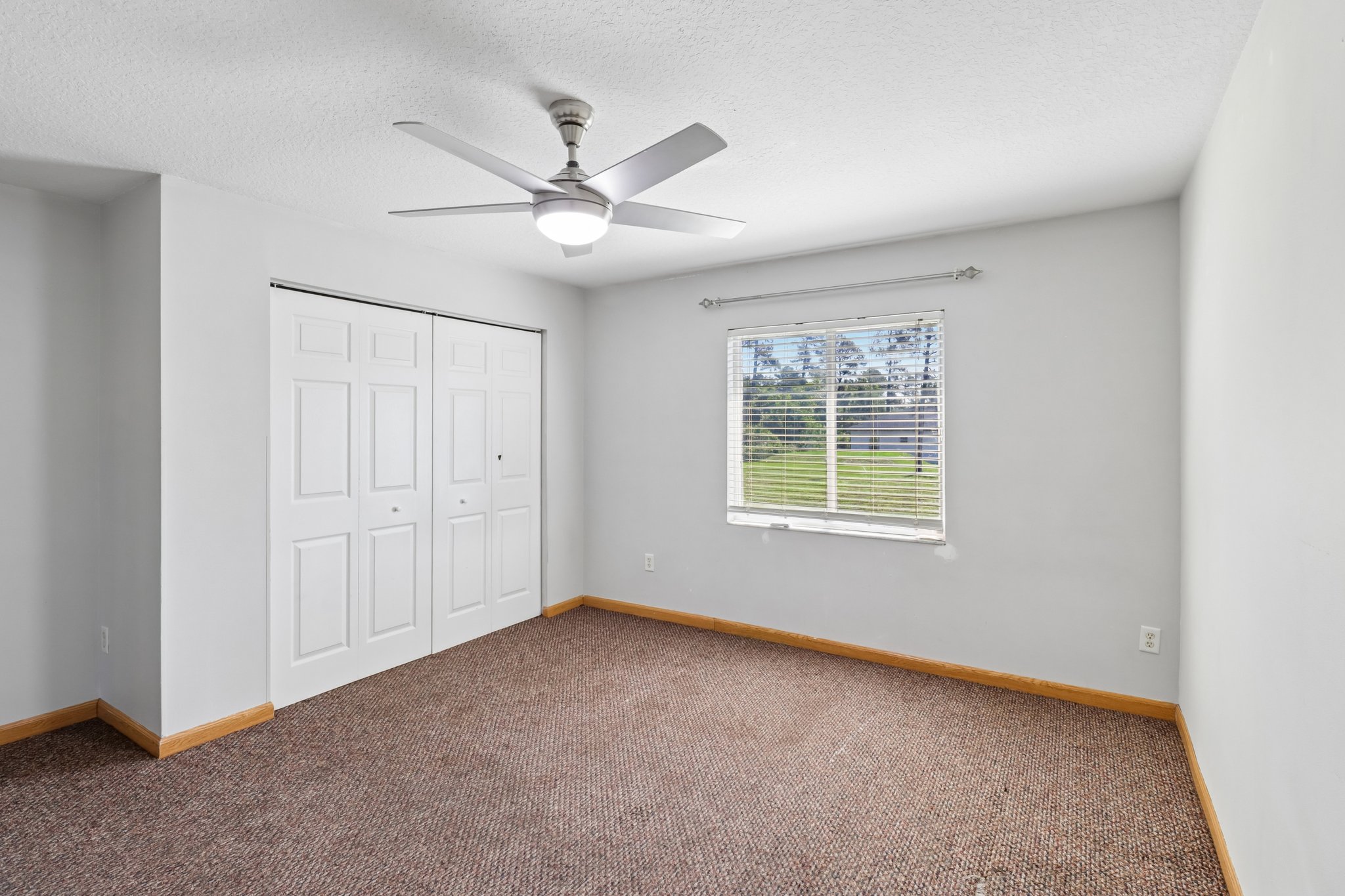 10th Ave-S1605-019.jpg