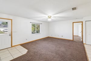 10th Ave-S1605-008.jpg