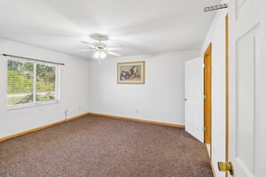 10th Ave-S1605-015.jpg