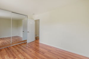 021_985 Bellhurst Ave