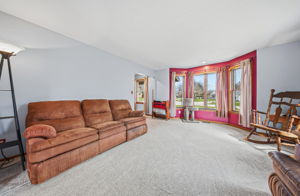 Ashley Klingel - 985 Chaumont Dr, Marion-13