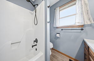 Ashley Klingel - 985 Chaumont Dr, Marion-45