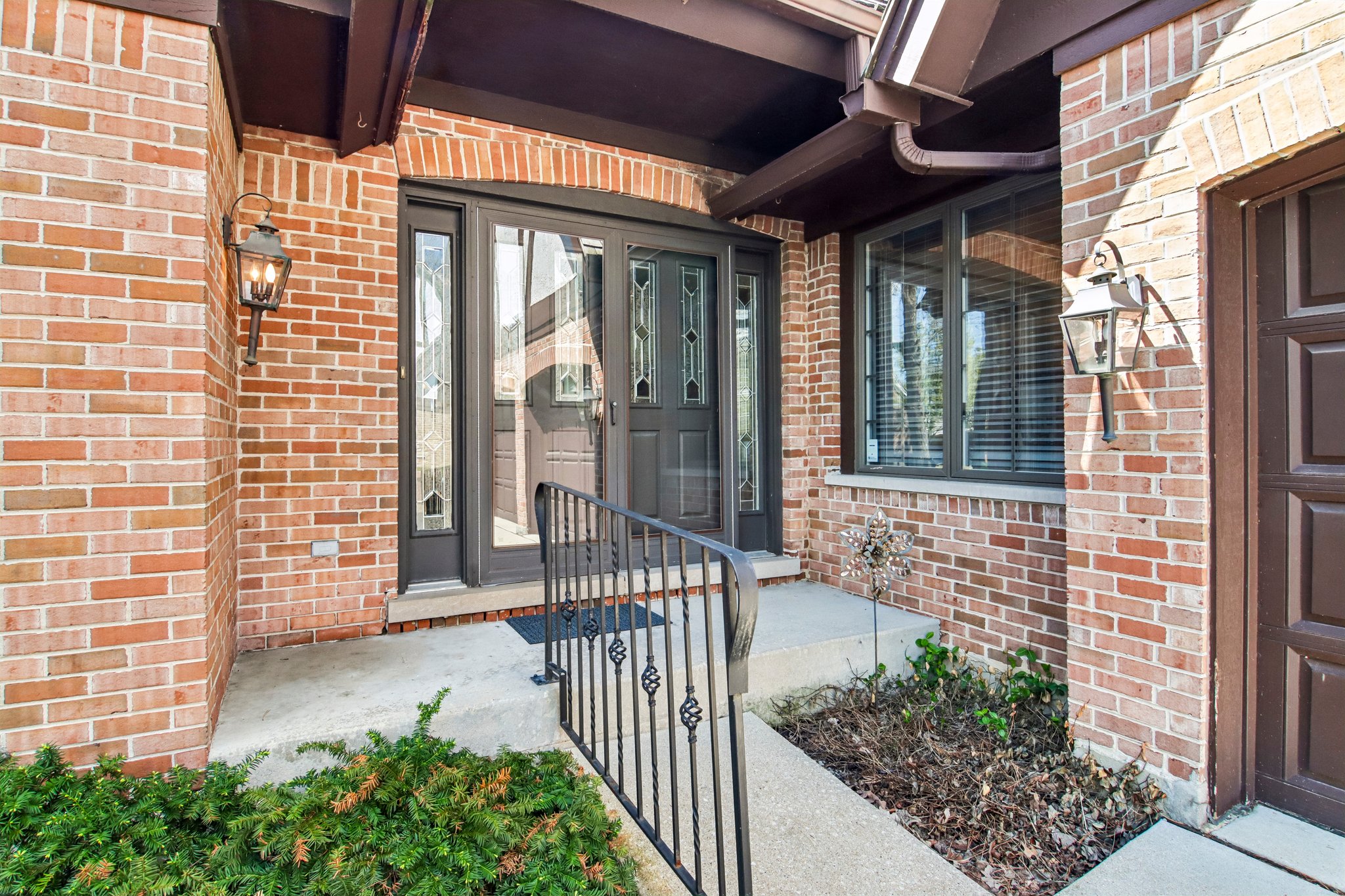 Coventry Ln-S2404-045.jpg