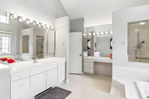 Coventry Ln-S2404-030.jpg