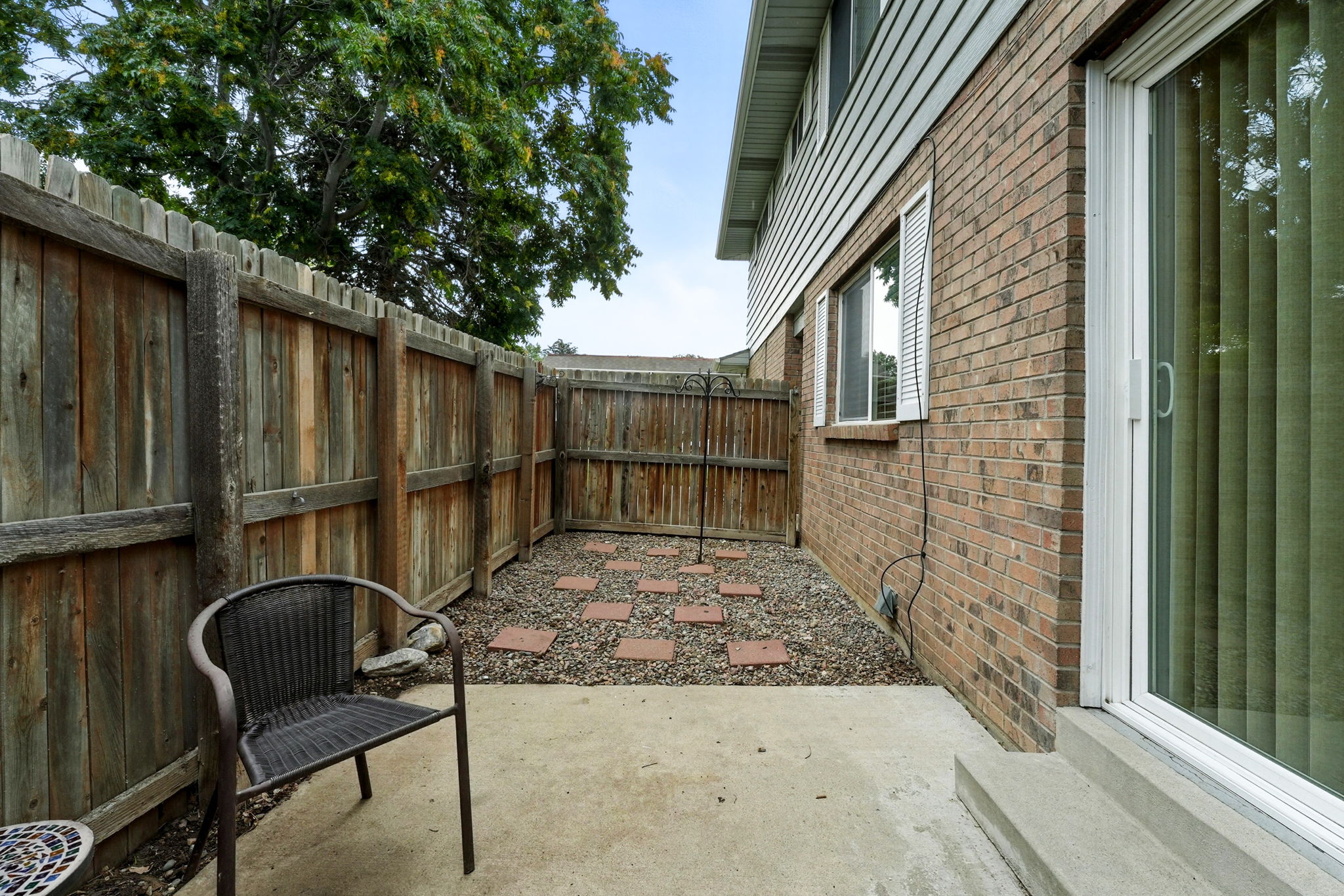  Photo 41
