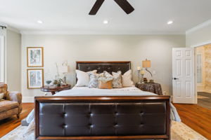  Photo 103