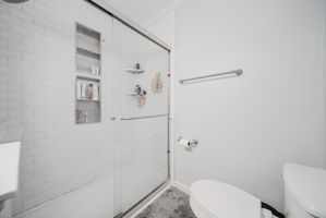  Photo 36