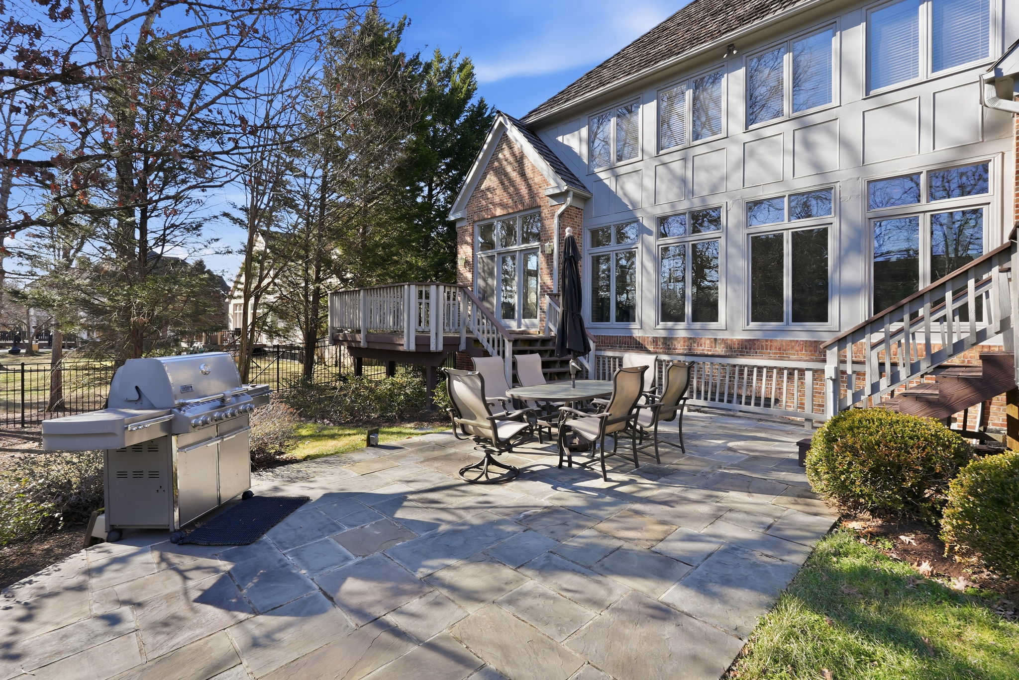 Patio with Gas Hook-up