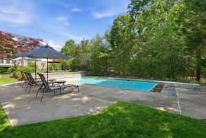 Heated Swimming Pool with Spa