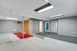  Photo 35
