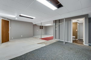  Photo 36