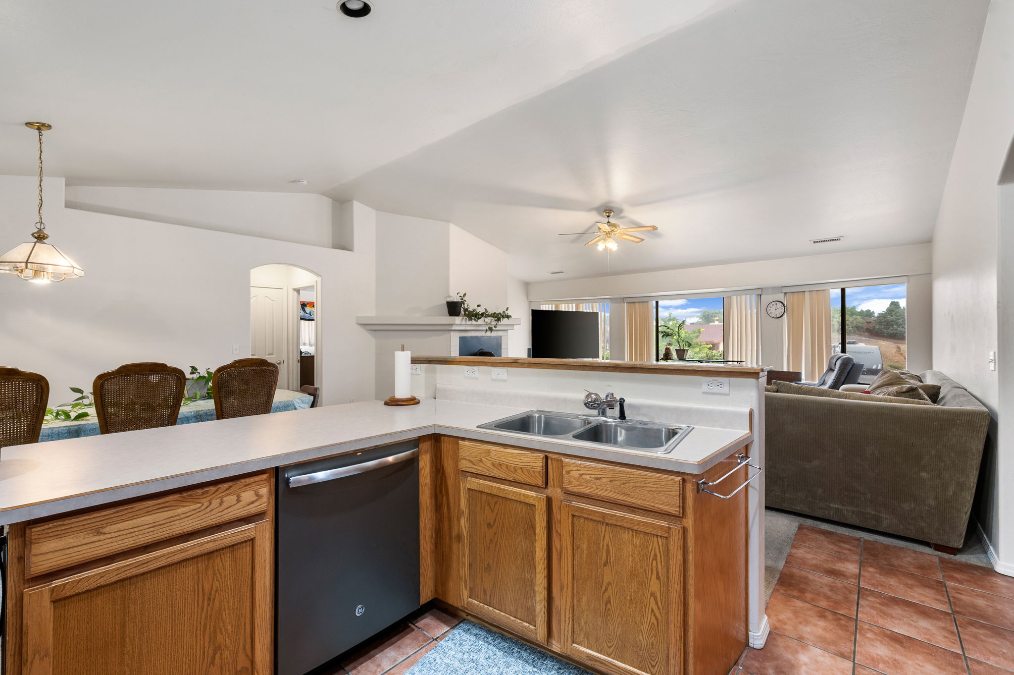 Kitchen (2)