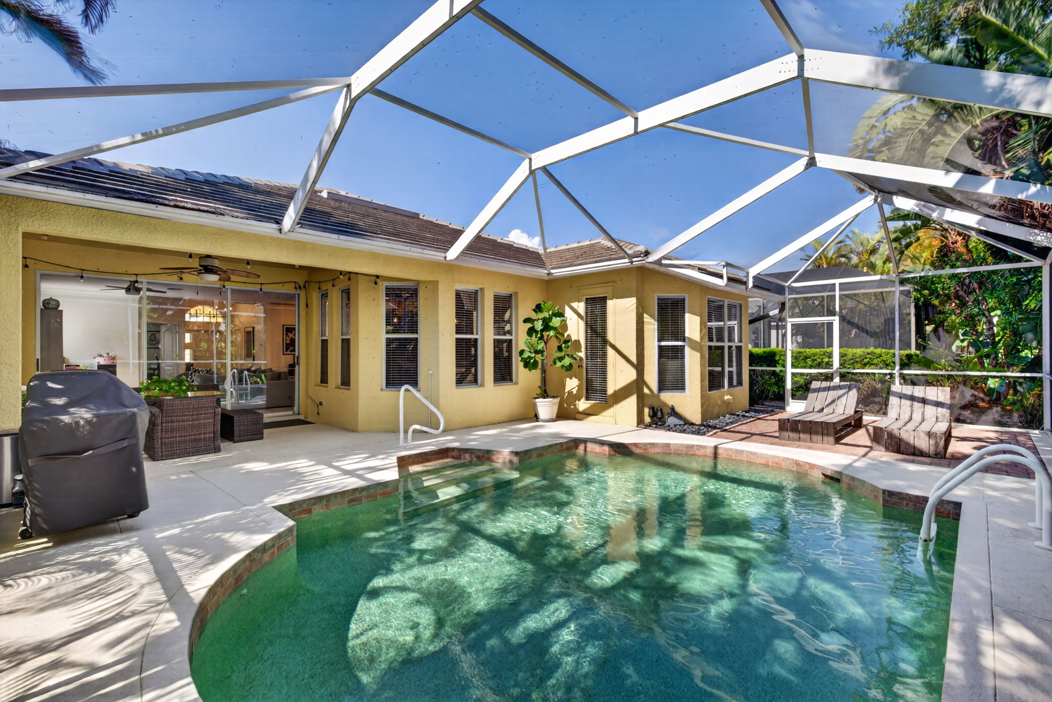 Pool 2 of 3