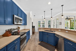 Kitchen 2 of 3