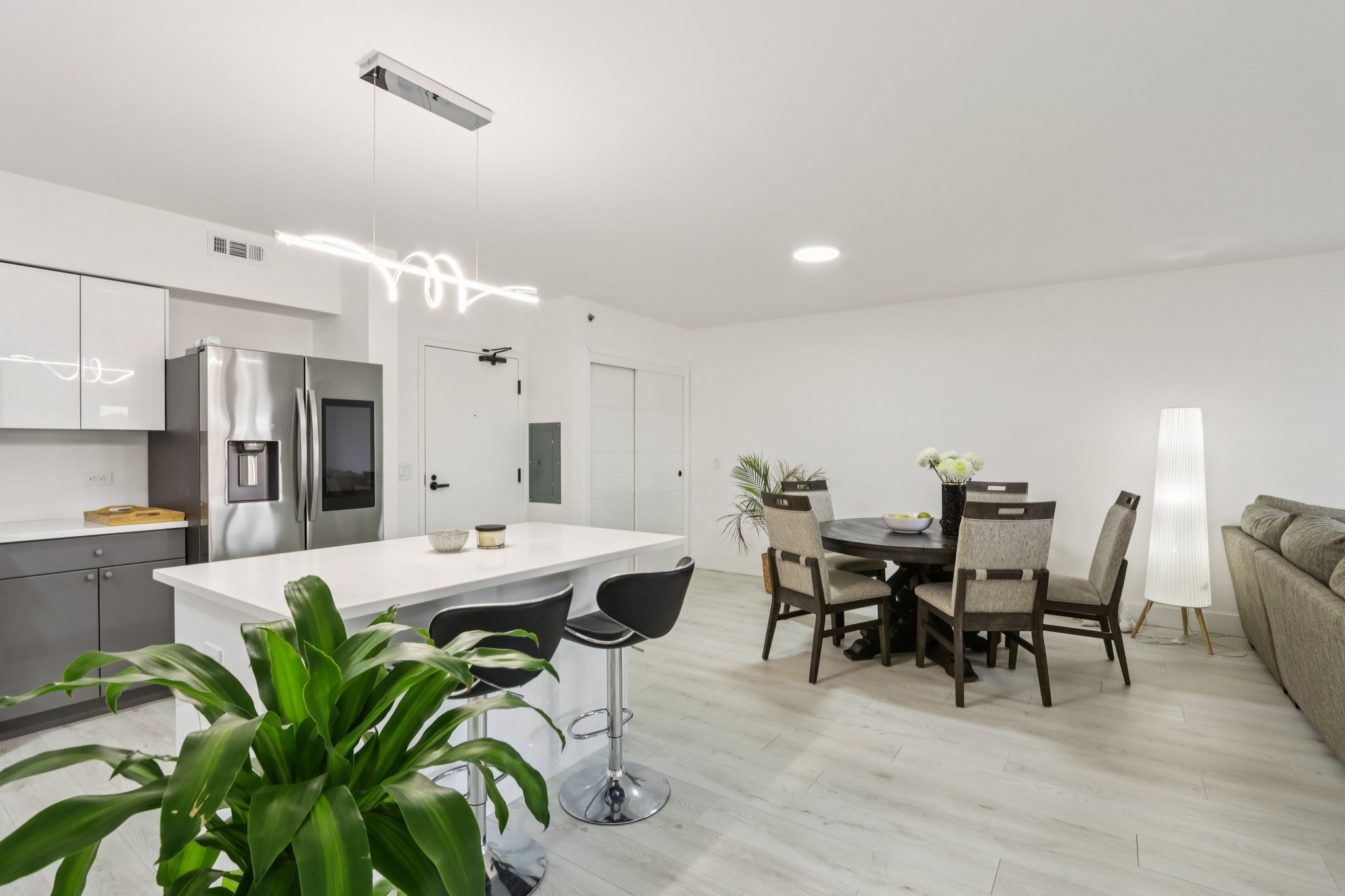 Leland Ave unit 309-S1112-013.jpg